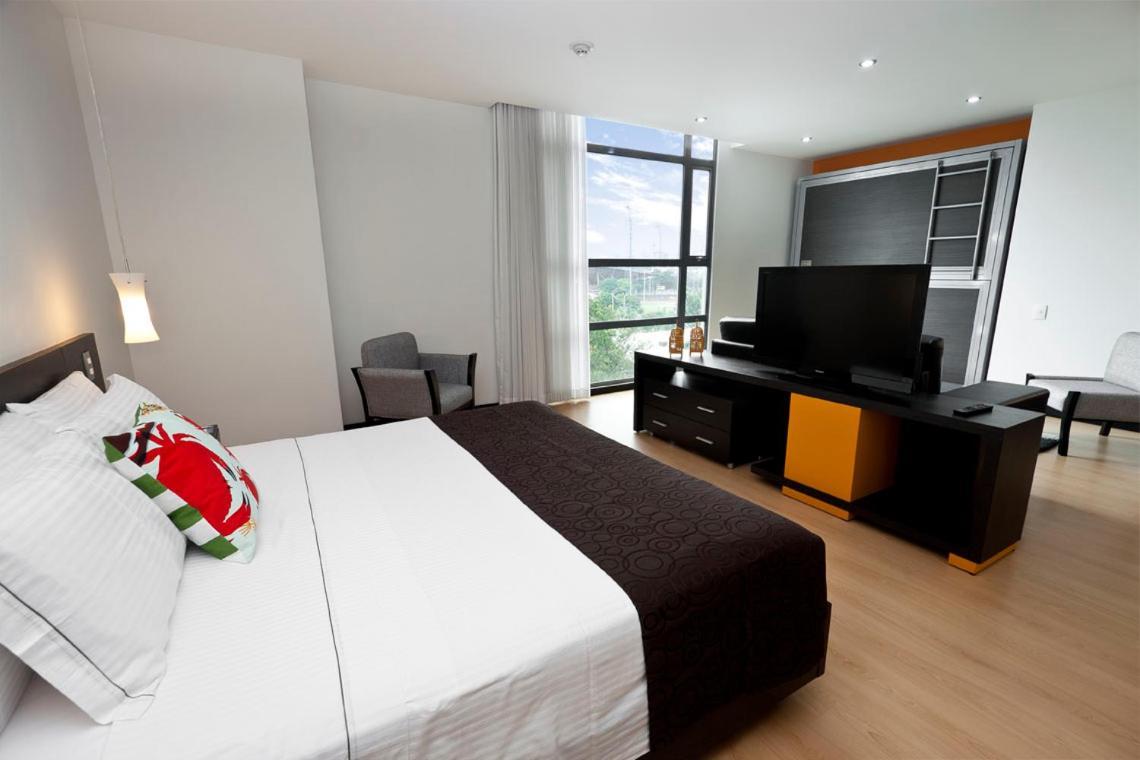Tequendama Hotel Medellin - Estadio Buitenkant foto